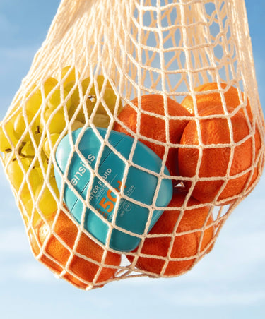 Water fluid Invisible SPF 50+